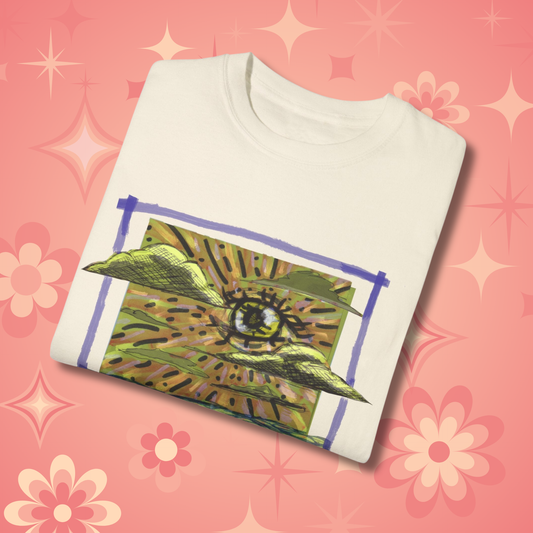 Sunny Eyes Comfort Tee